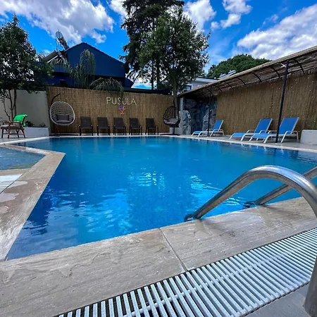 Vois & Szálloda Kemer