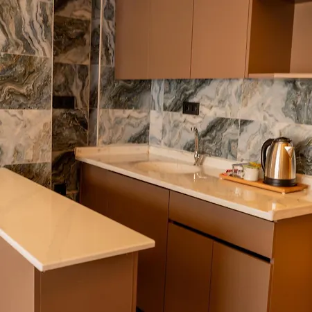 Vois & Szálloda Kemer