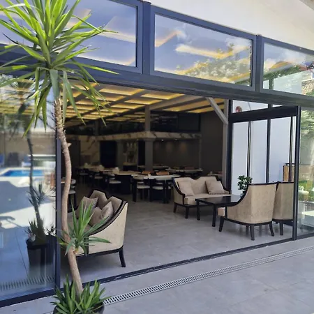 ホテル Vois Kemer アンタルヤ