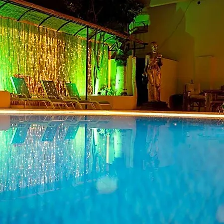 Hotel Vois 3*