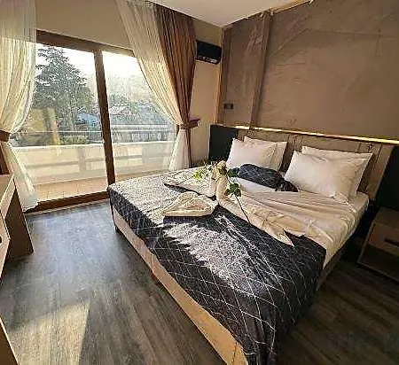 Vois Hotel 3*