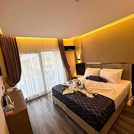 Vois & Hotel 3*