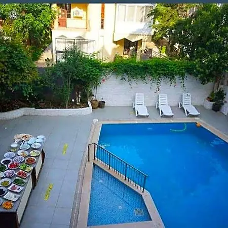 Vois & Hotel Kemer