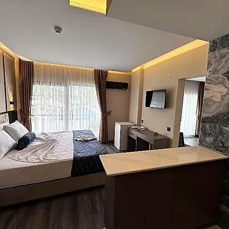 Vois & Hotel 3*
