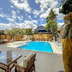 Hotel Vois &