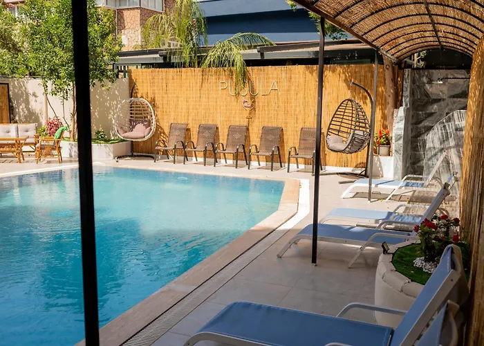 Vois & Otel