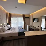 Vois & Hotel 3*
